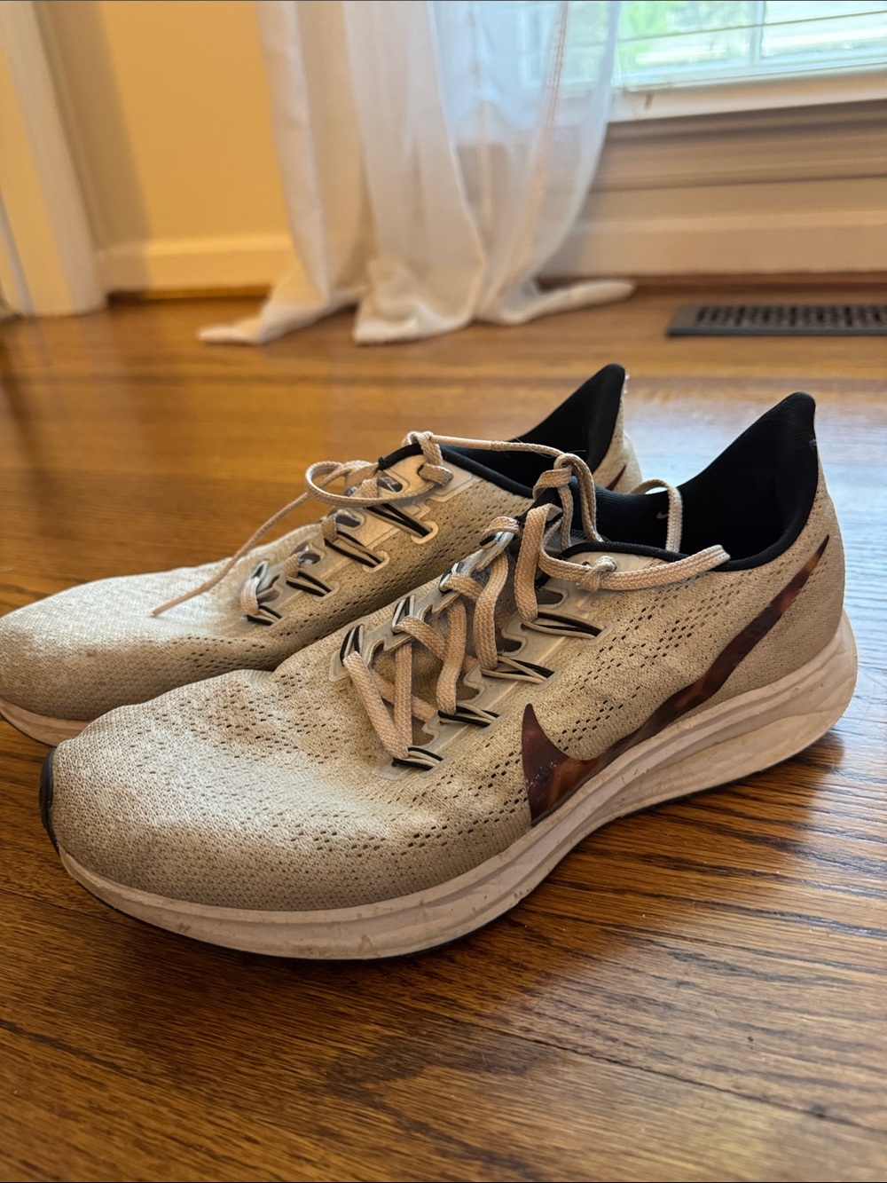 Nike Pegasus Wonen’s Running Shoes - Beige with tortoise Swoosh